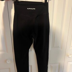 Alphalete Cross Waist Leggings.